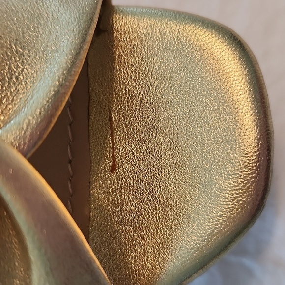 RZ Gold Platform Heels - Picture 13 of 14